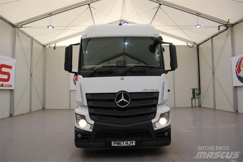 Mercedes-Benz ACTROS 2546 Truck Tractor Units