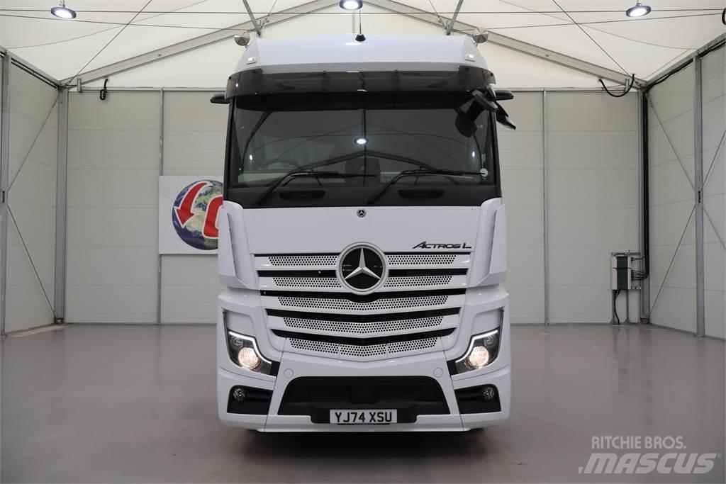 Mercedes-Benz Actros 2548 Truck Tractor Units