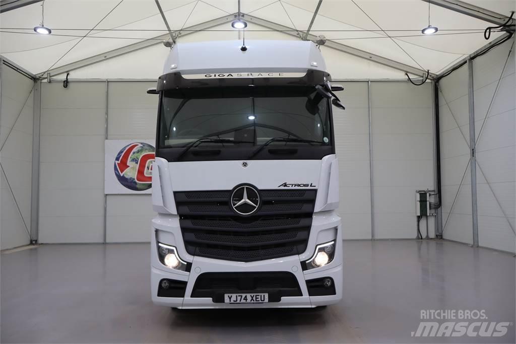 Mercedes-Benz ACTROS 2553 Truck Tractor Units