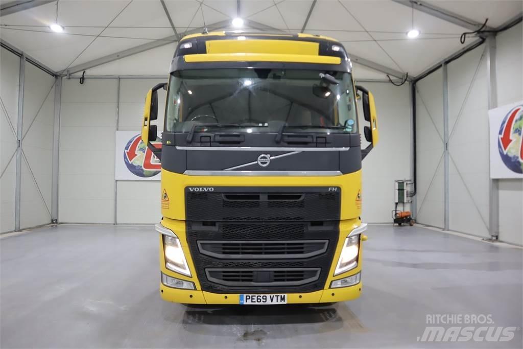 Volvo FH460 Truck Tractor Units