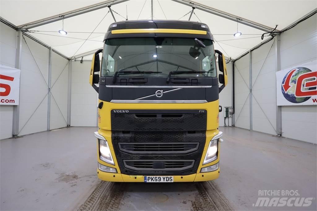 Volvo FH460 Truck Tractor Units