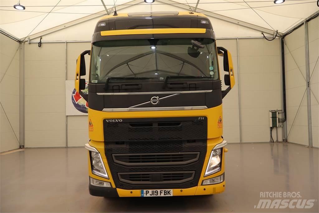 Volvo FH460 Truck Tractor Units