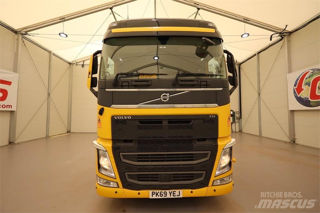 Volvo FH460 Truck Tractor Units