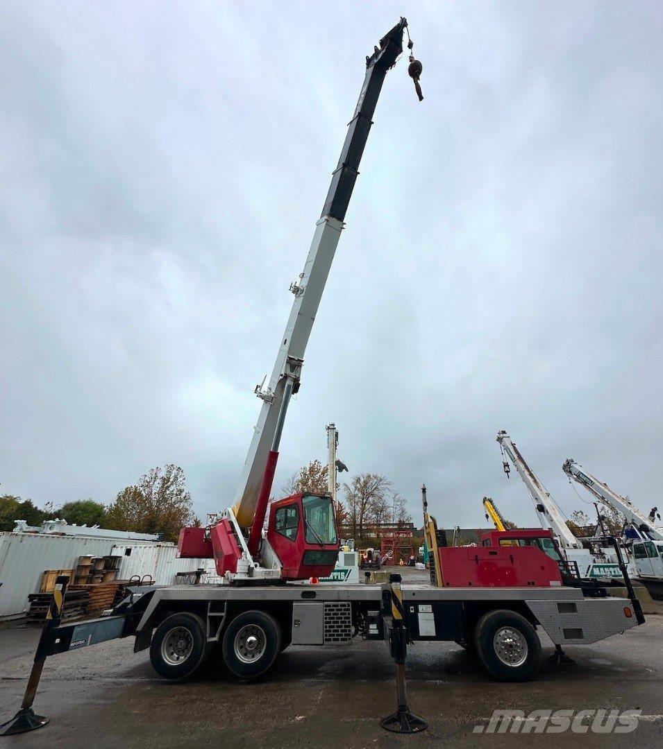 Grove TMS500E All terrain cranes