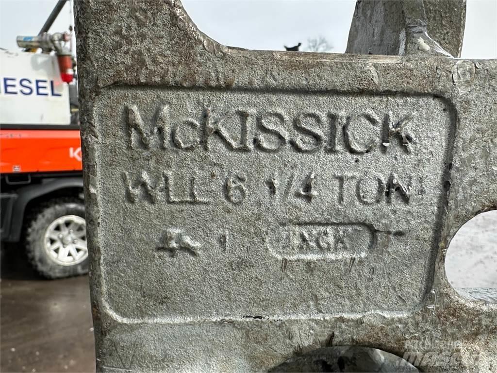  McKissick Other cranes