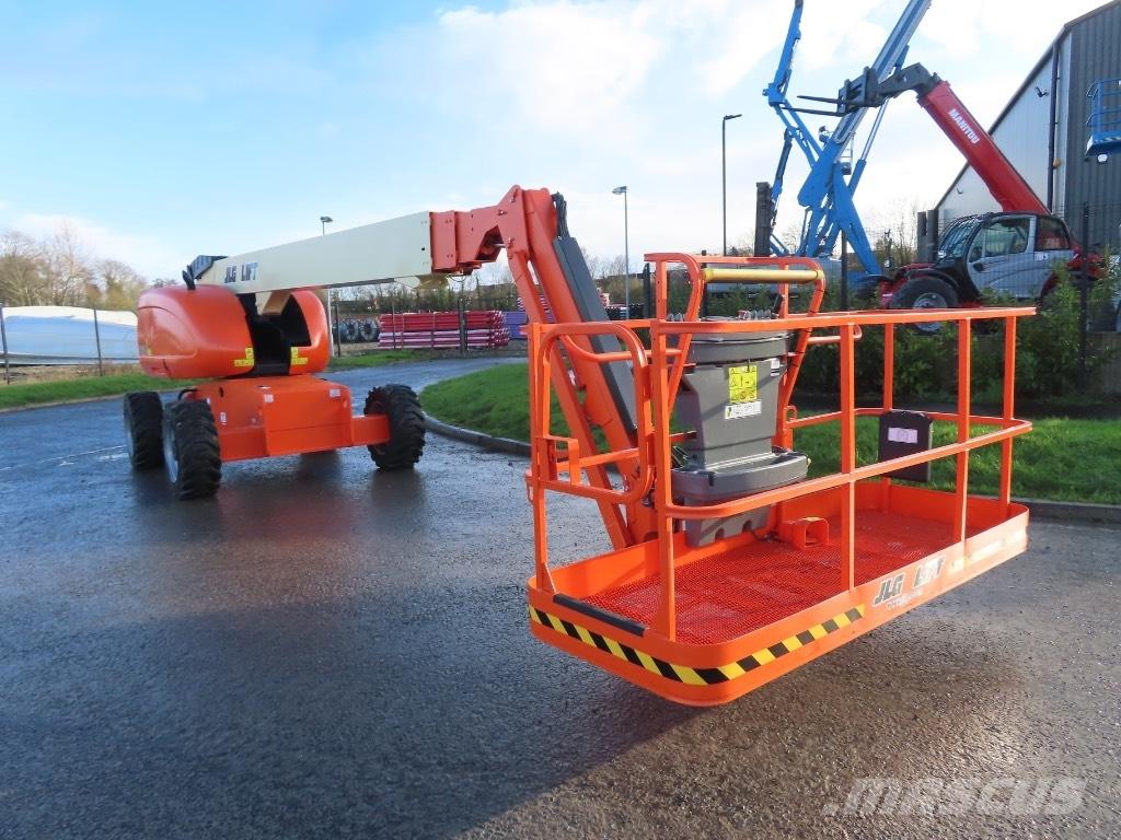 JLG 660 SJ Telescopic boom lifts
