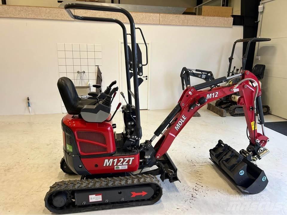 Mole M12 Mini excavators < 7t