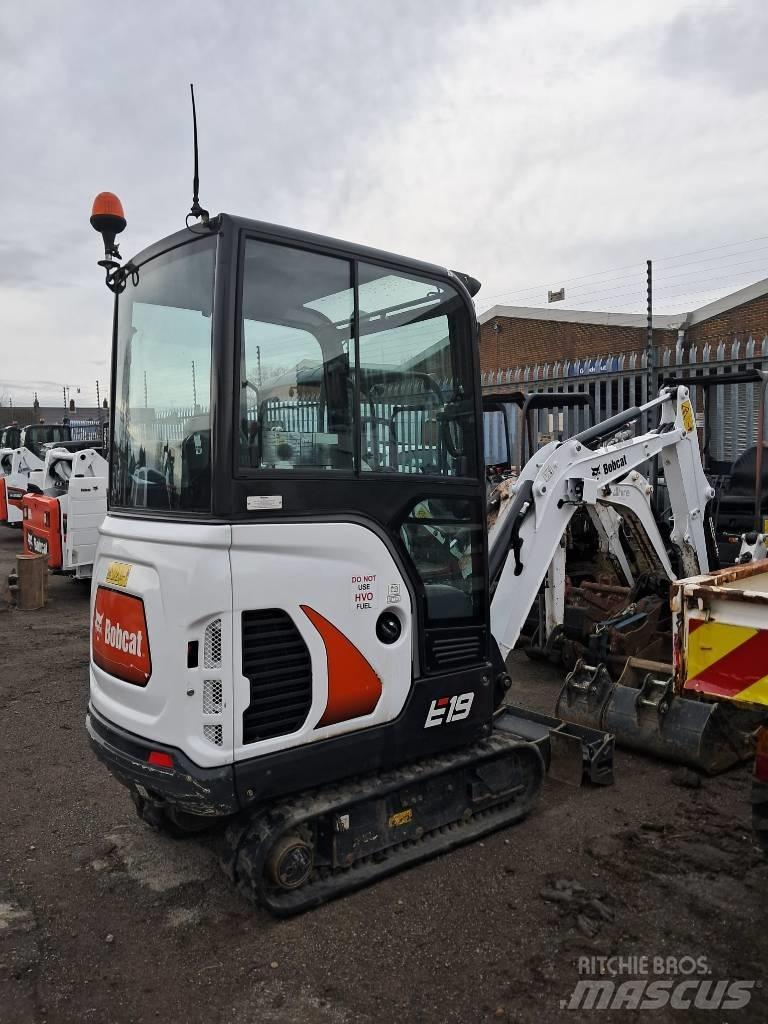 Bobcat E19 cabin Mini excavators < 7t