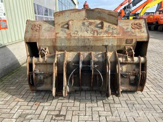 Volvo Bak L 90 Buckets
