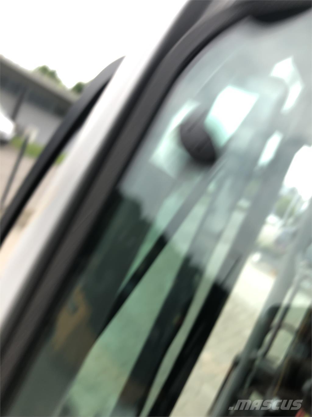 Still RX60-40 Electric forklift trucks