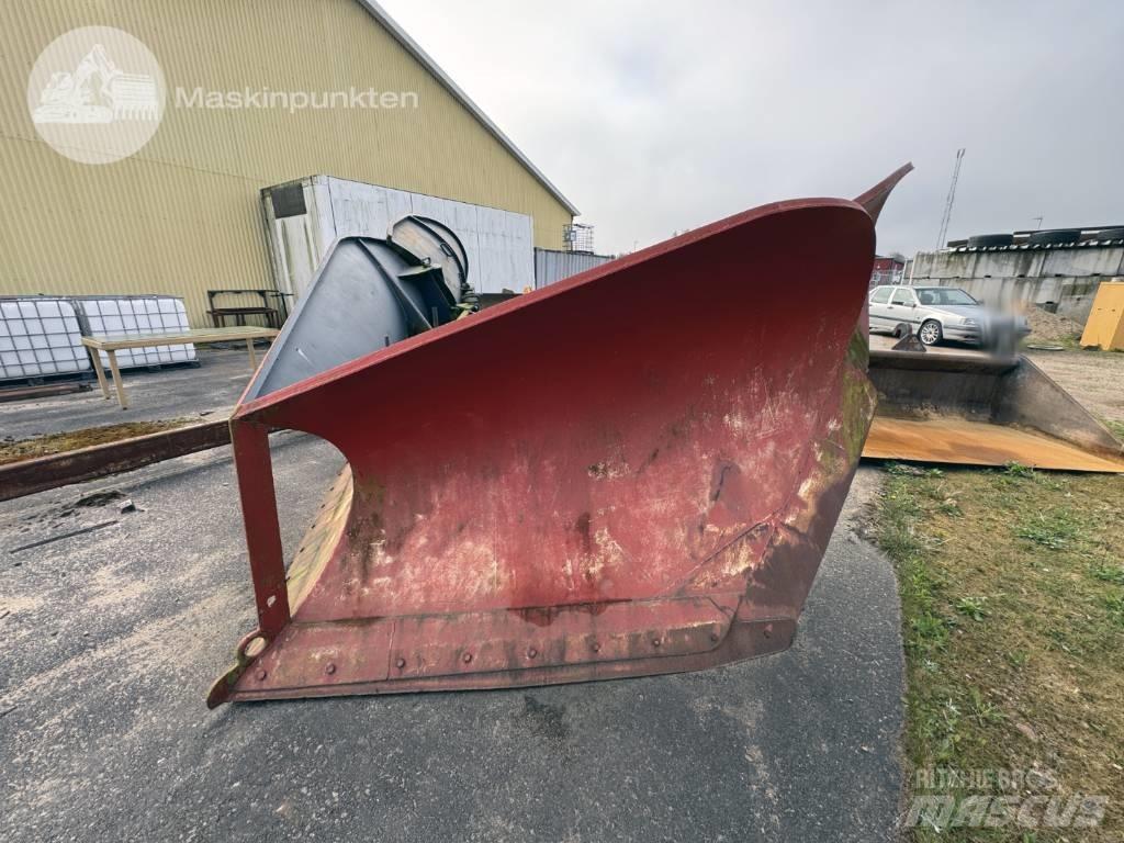  Spetsplog 3700 mm Ploughs