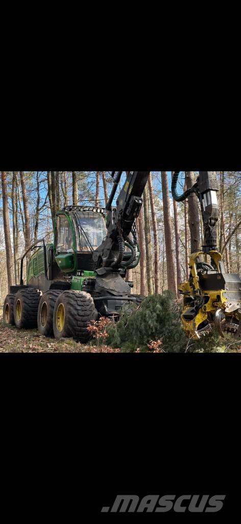 John Deere 1270 G Harvesters