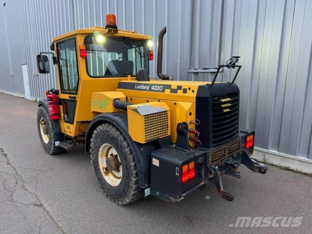 Lundberg 4220 Tool carriers