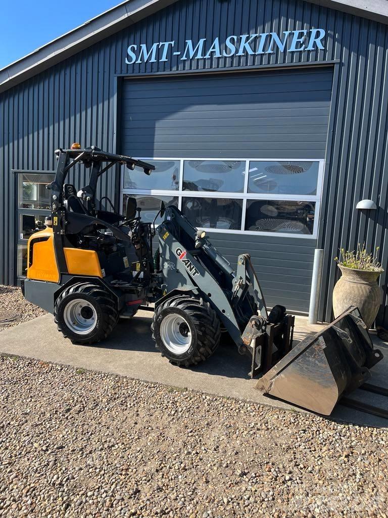 GiANT 337T Mini loaders