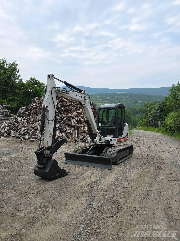 Bobcat 341 G Mini excavators < 7t