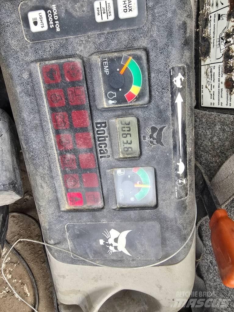 Bobcat 341 G Mini excavators < 7t