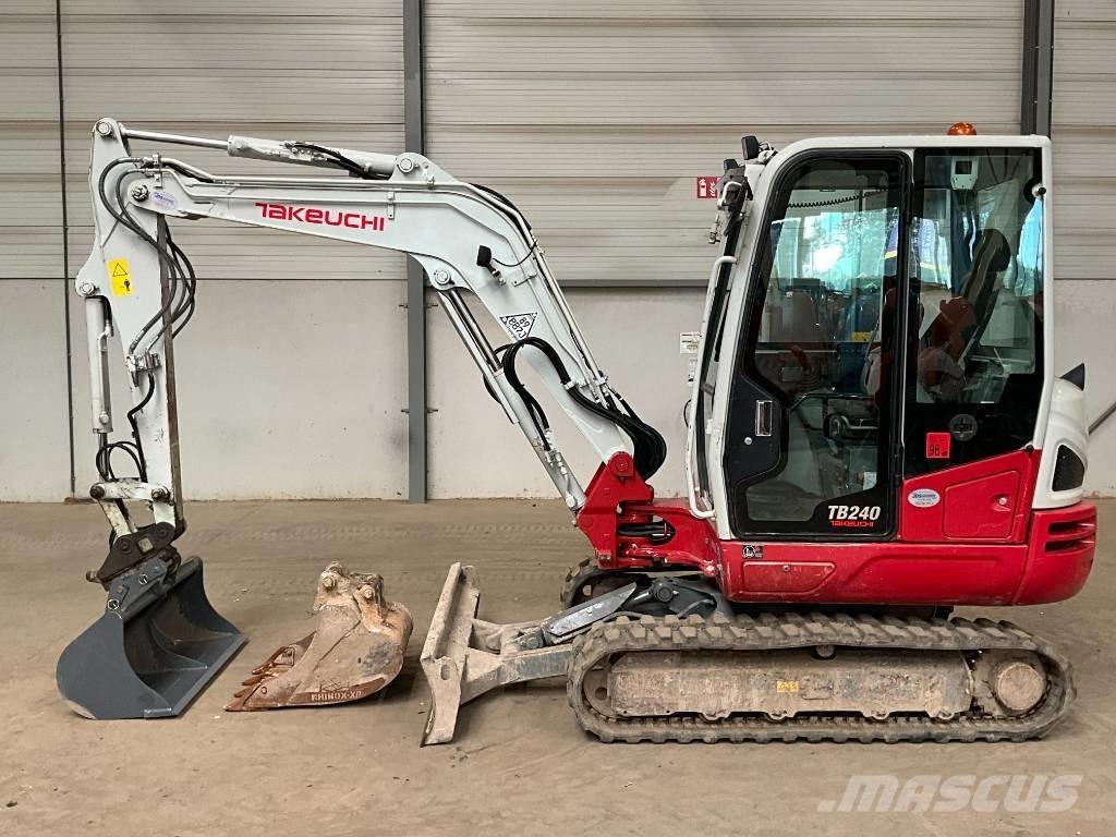 Takeuchi TB 240 Mini excavators < 7t