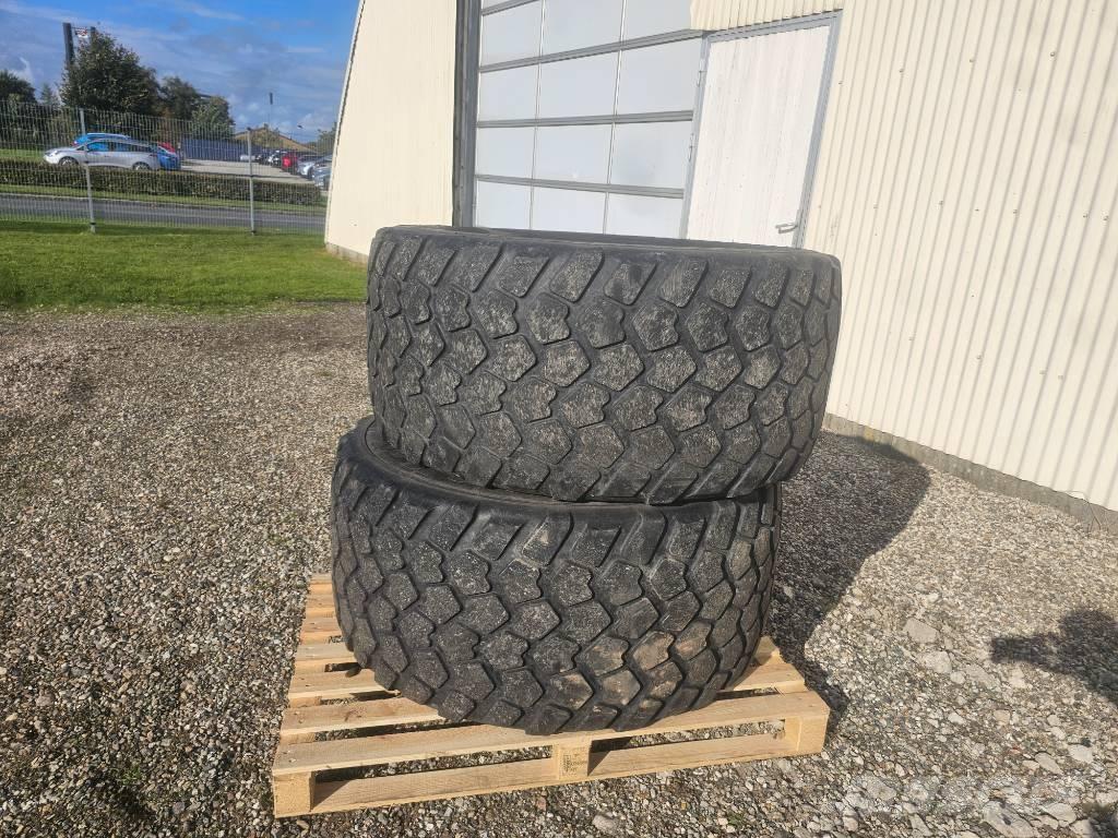 Michelin Cargo X Bib Tyres, wheels and rims