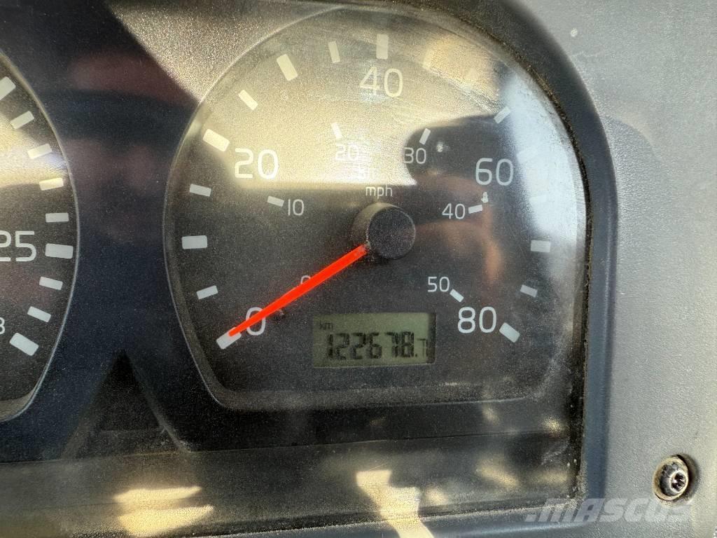 Volvo A 25 D Articulated Haulers