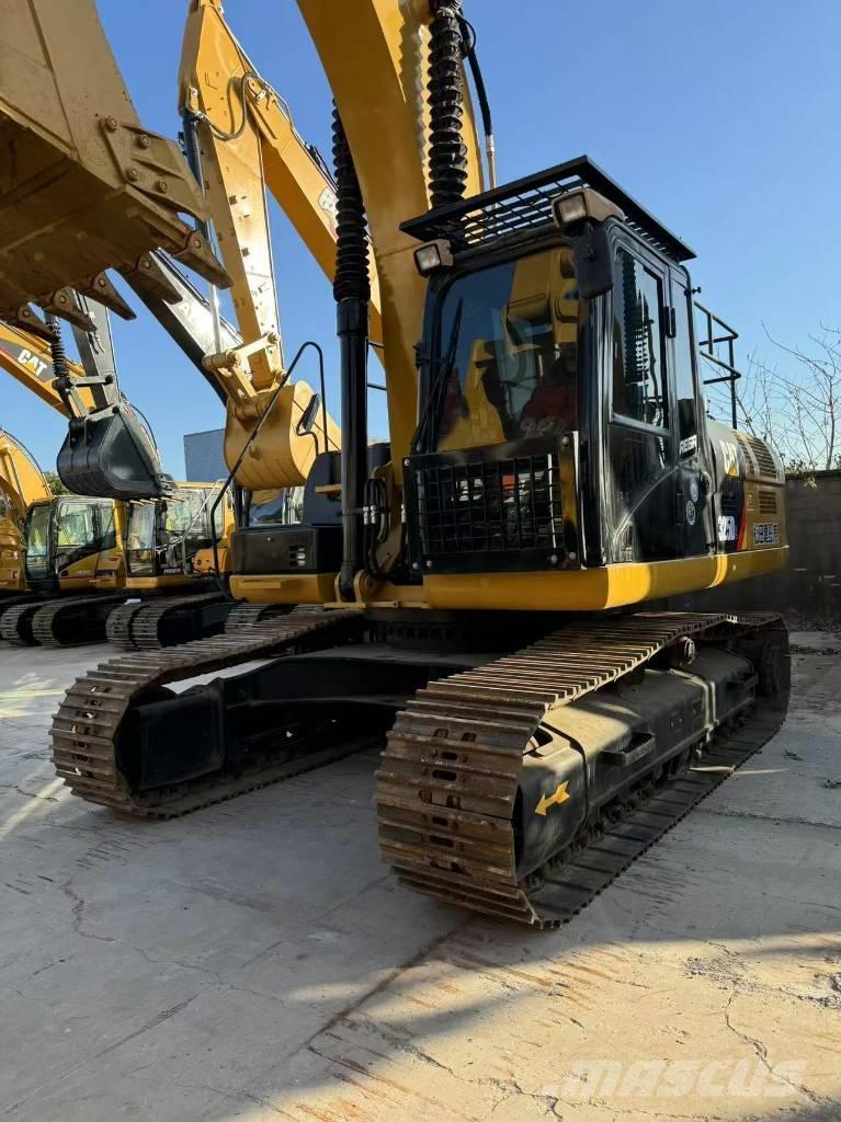 CAT 325D Crawler excavators