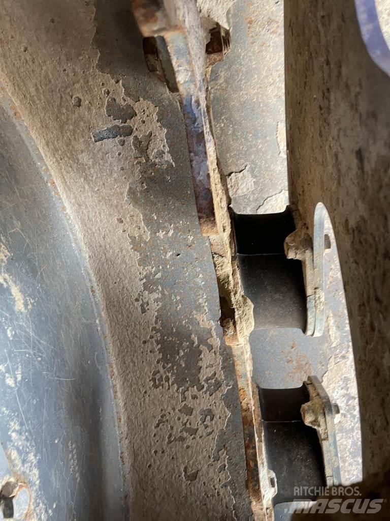 Hamm H 16I P Single drum rollers