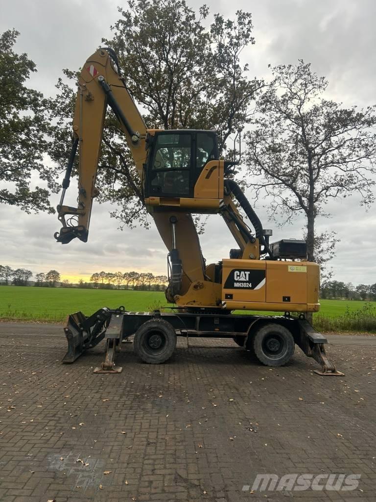 CAT MH 3024 Waste / industry handlers