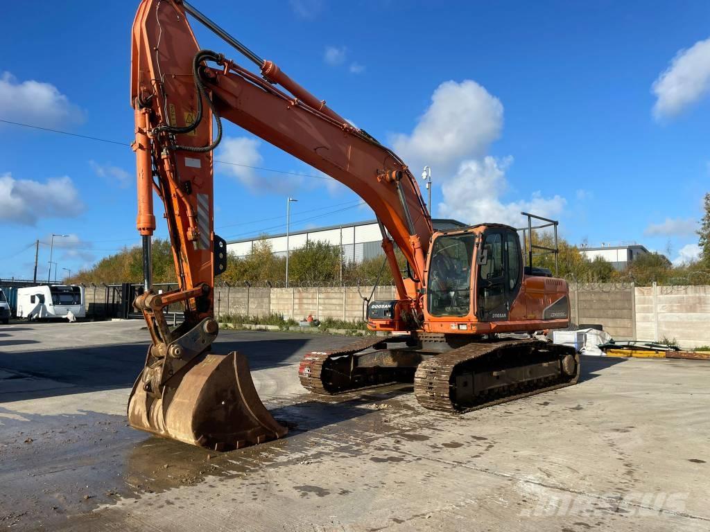 Doosan DX 255 LC Crawler excavators