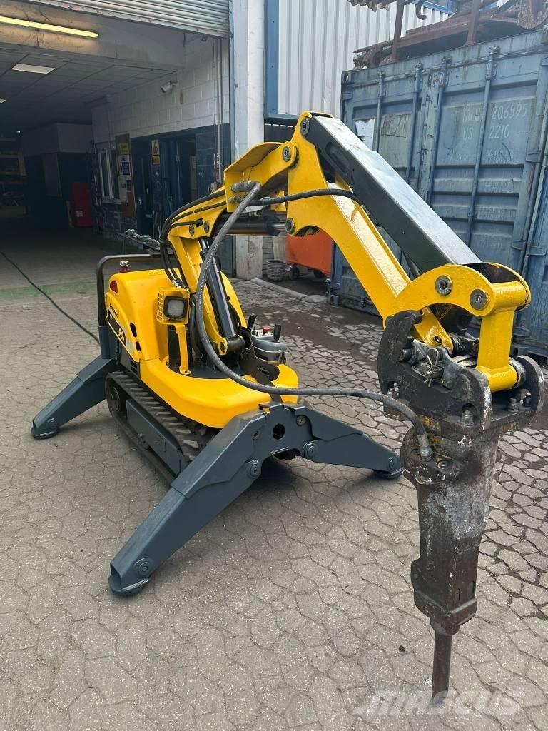 Brokk 90 Mini excavators < 7t