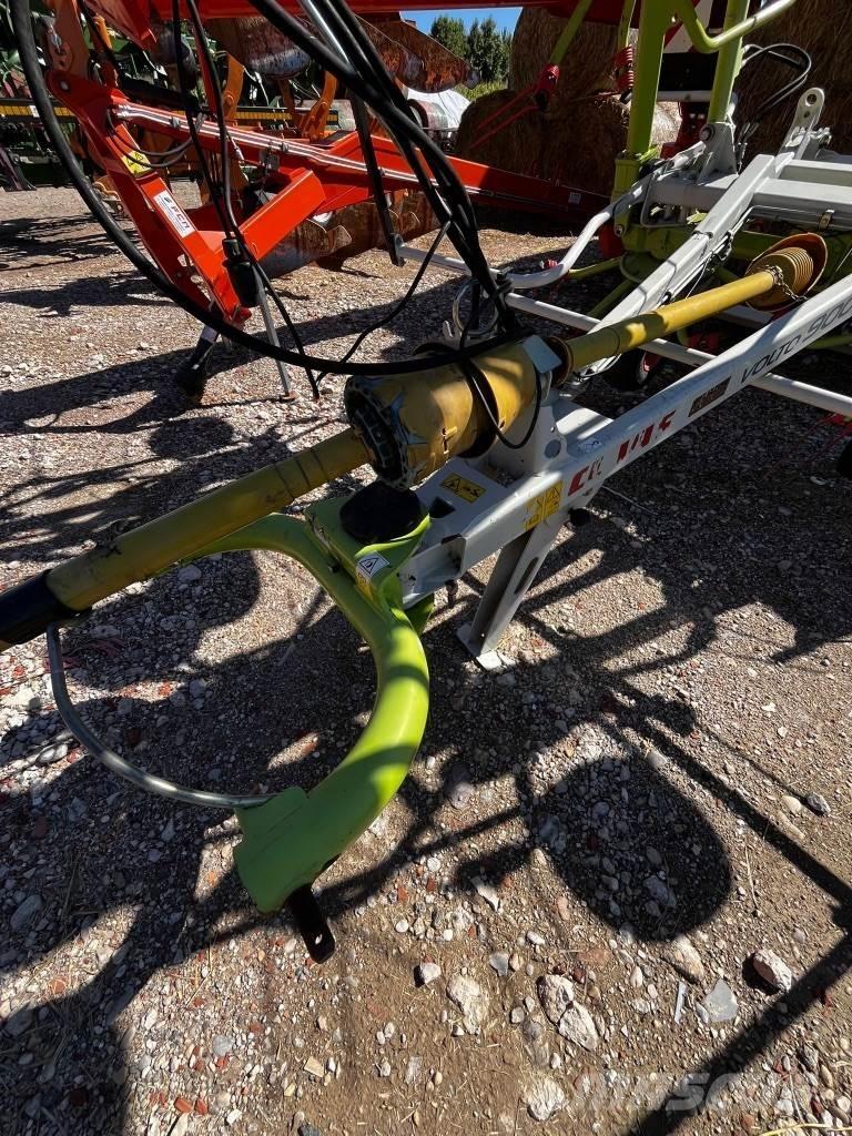 CLAAS Volto 900 T Rakes and tedders