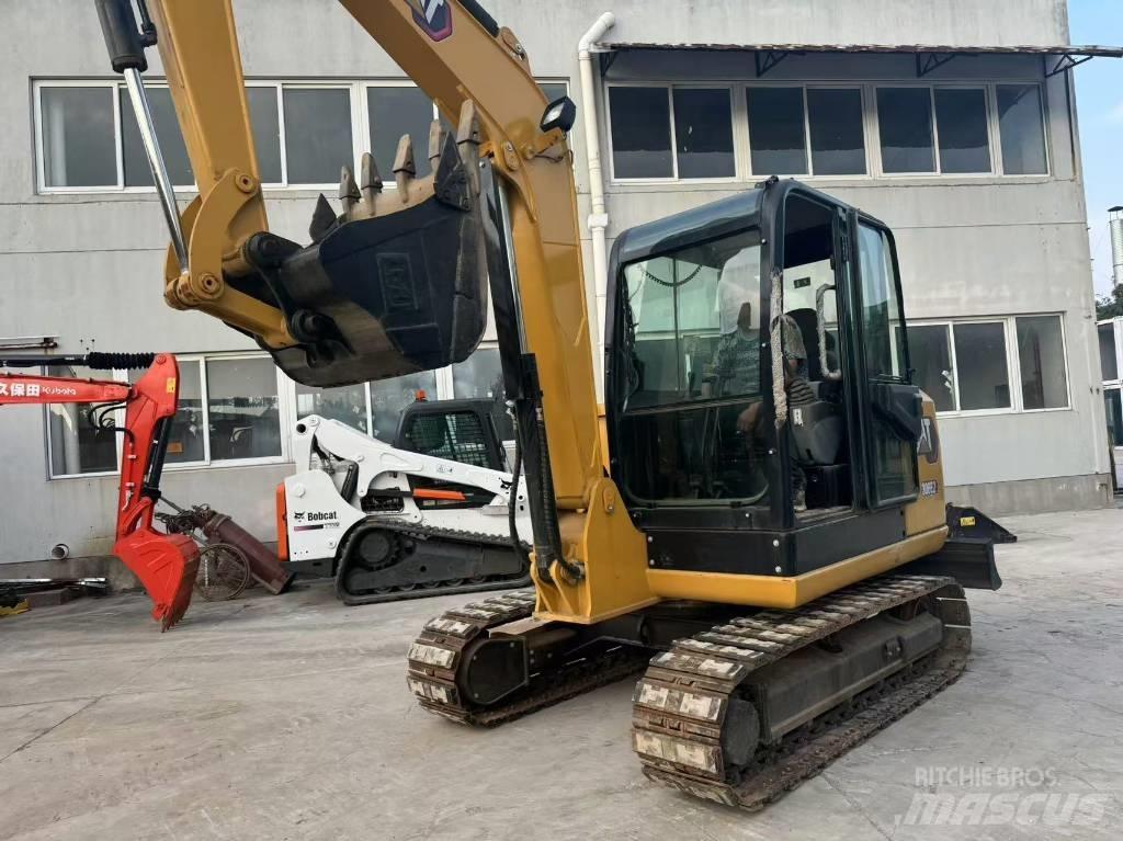 CAT 306 Mini excavators < 7t