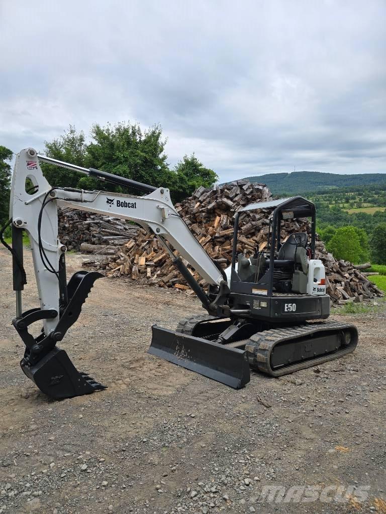 Bobcat E 50 Mini excavators < 7t