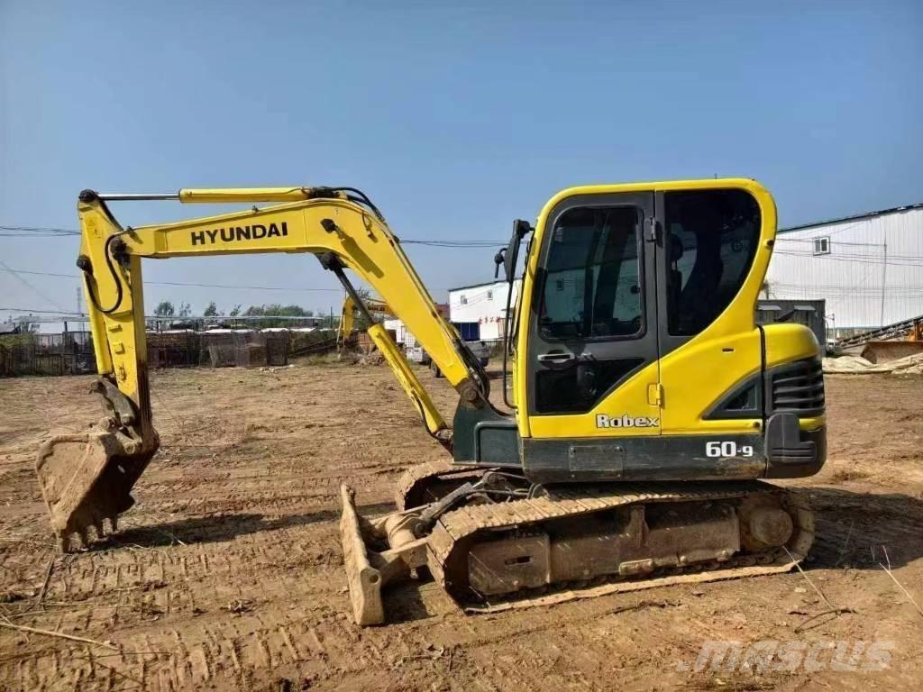 Hyundai 60 Mini excavators < 7t