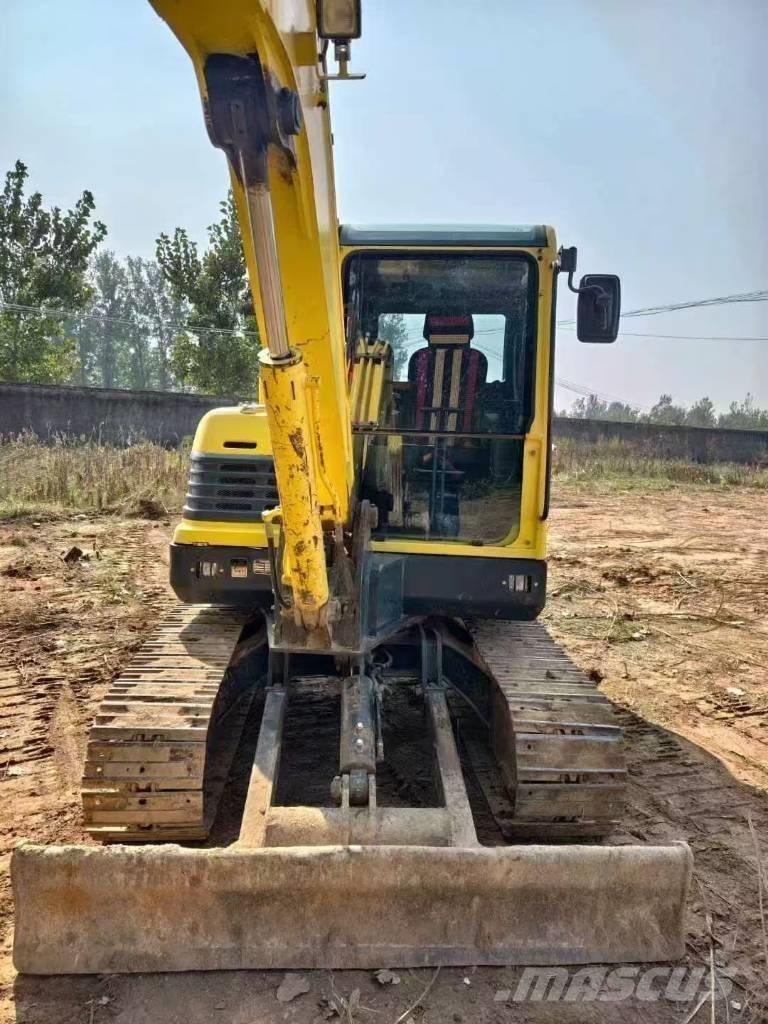 Hyundai 60 Mini excavators < 7t