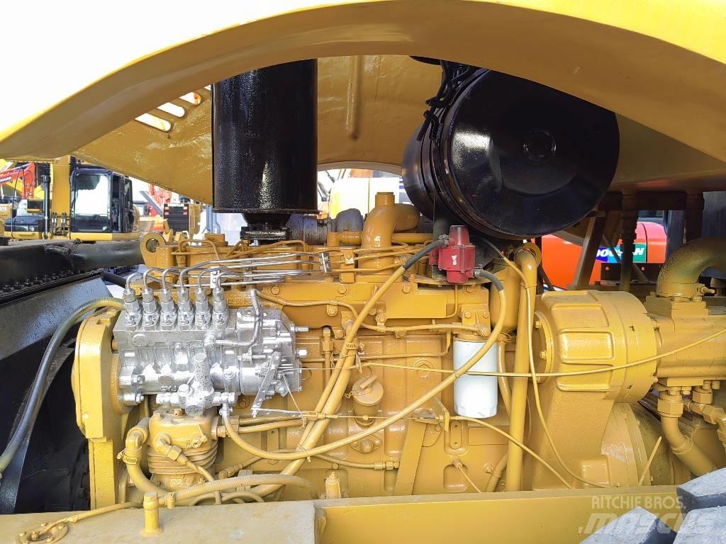 CAT GS683E Single drum rollers
