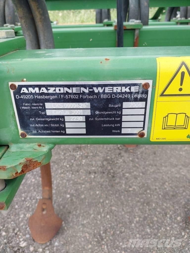 Amazone Cenius 3001 Cultivators