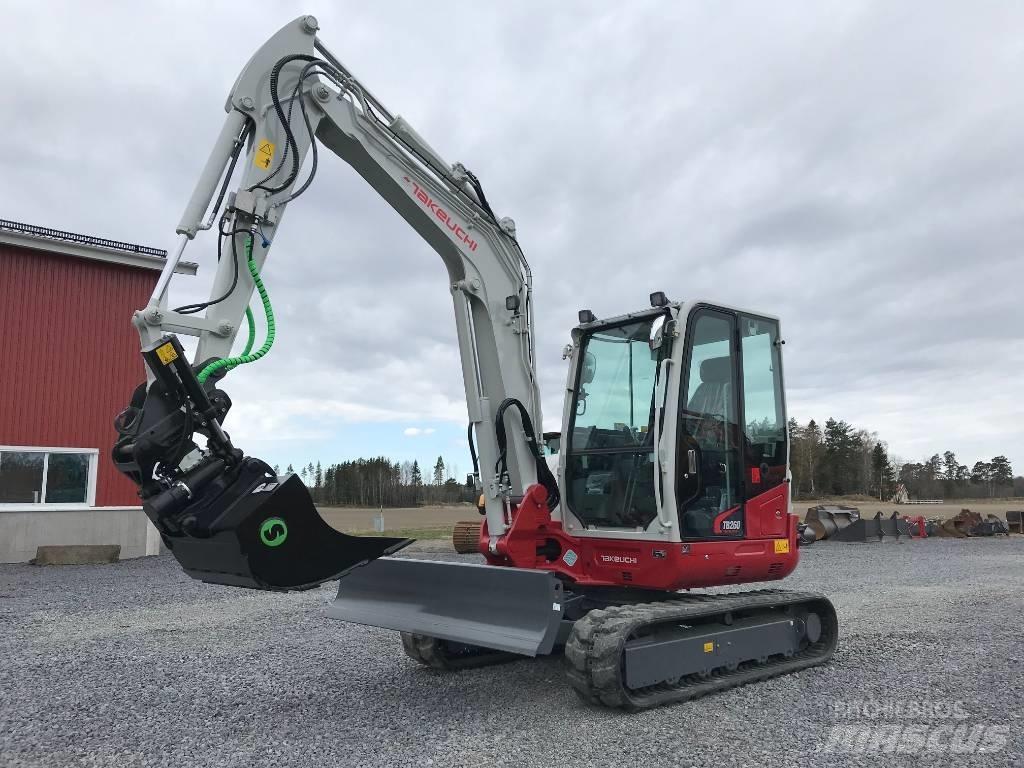 Takeuchi TB260 Mini excavators < 7t