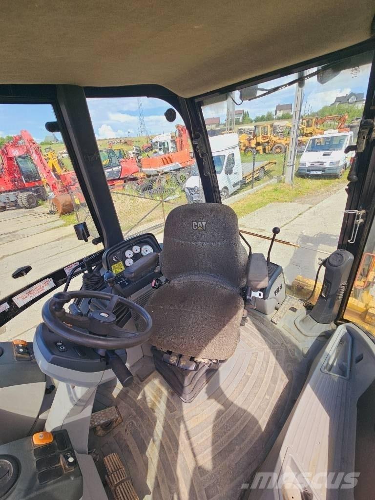 CAT 428 E TLB's
