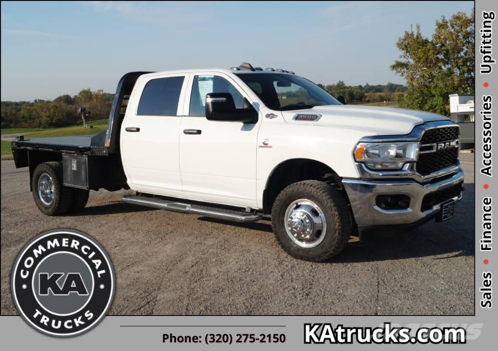RAM 3500 TRADESMAN Flatbed/Dropside trucks