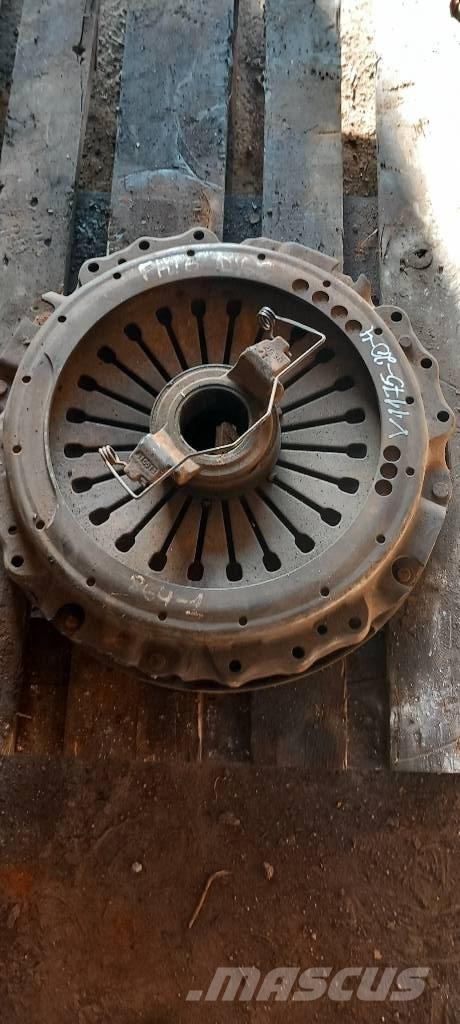 Volvo FH 16.     21635824 Engines