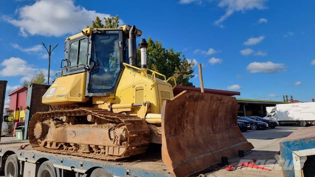 Komatsu D 51 EX-22 Crawler dozers