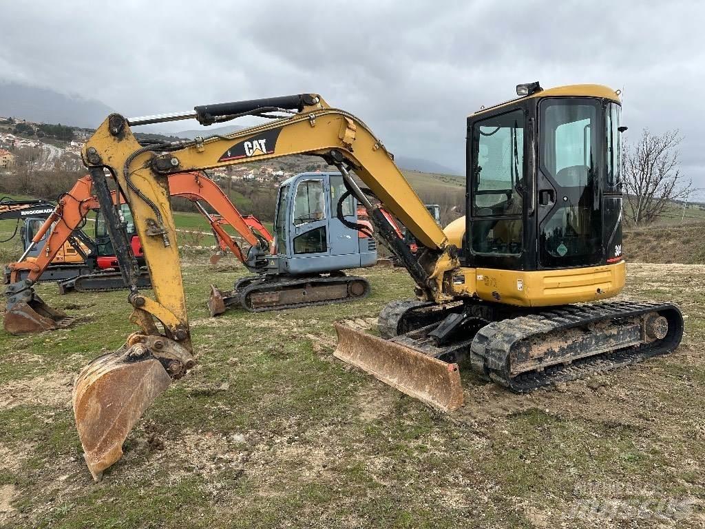 CAT 304 CR Mini excavators < 7t