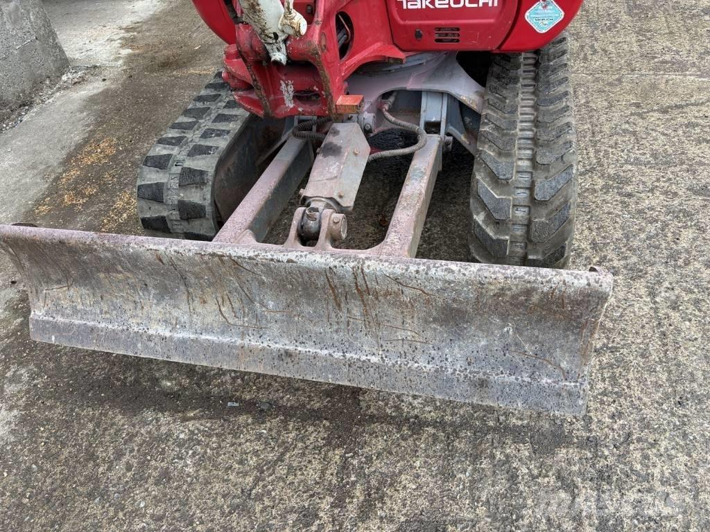 Takeuchi TB 230 Mini excavators < 7t