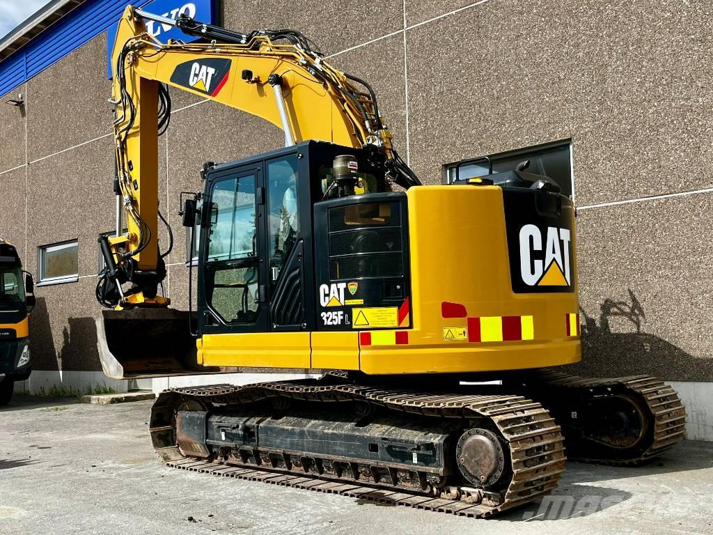 CAT 325 Crawler excavators