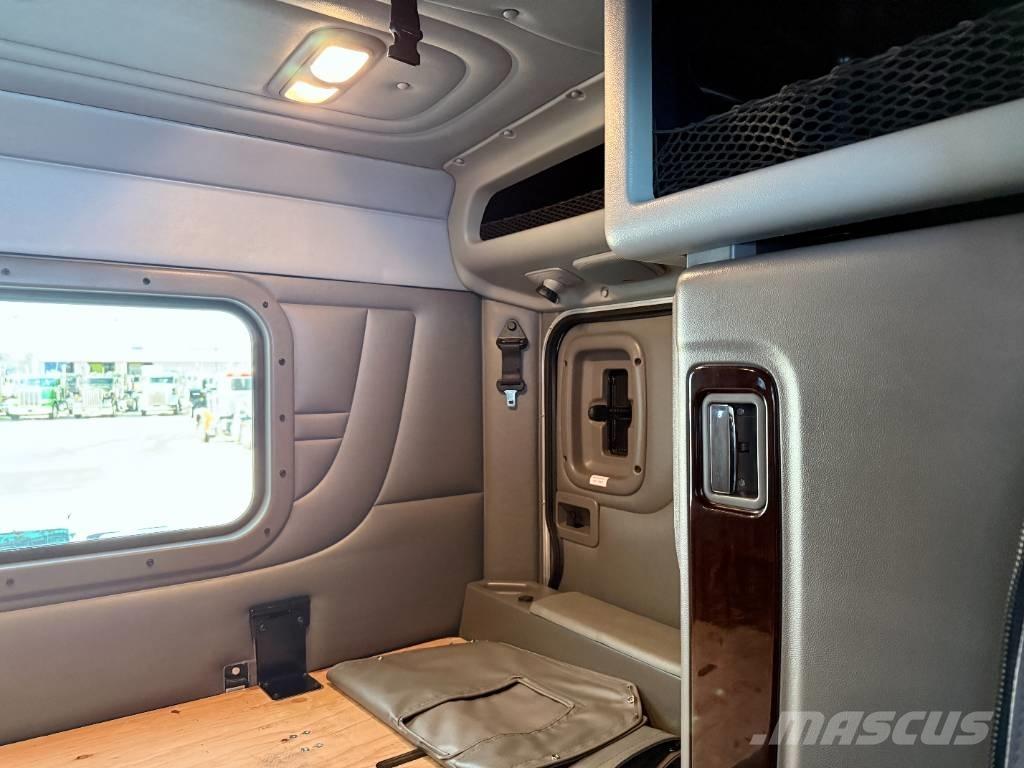 Peterbilt 389 Truck Tractor Units