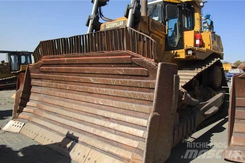 CAT D9R Crawler dozers