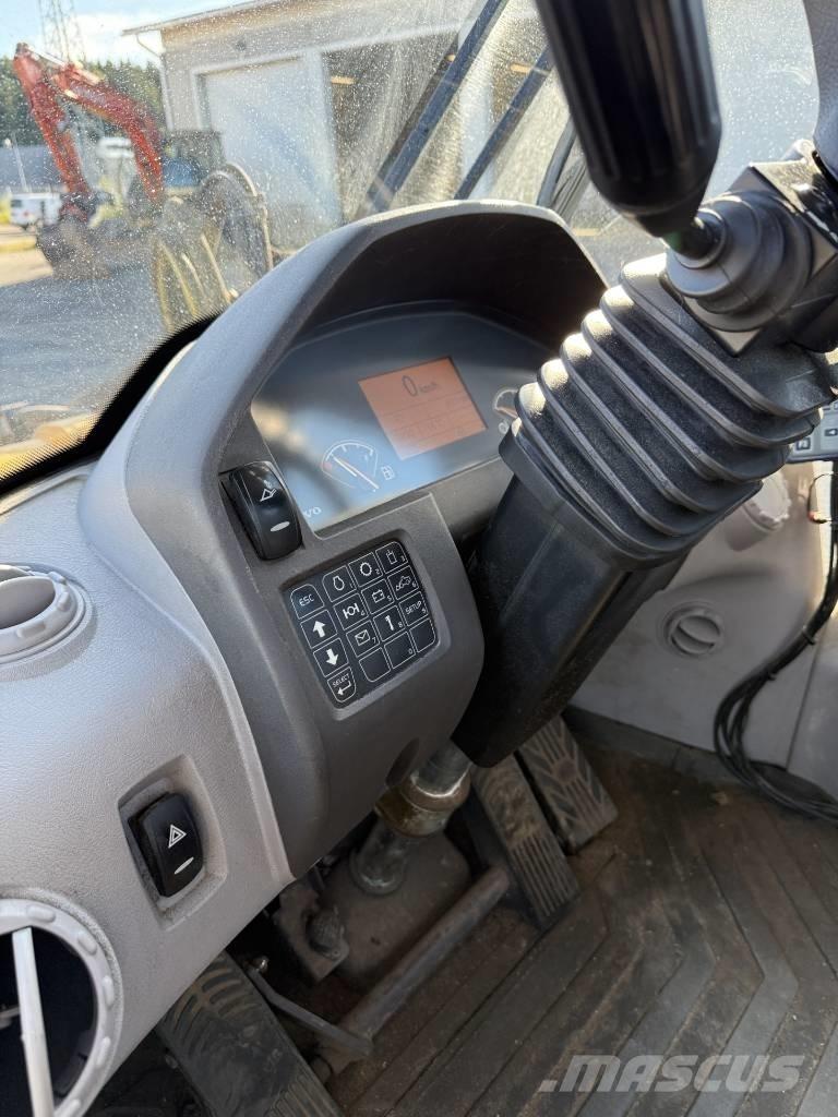 Volvo L 45 TP/S Crawler excavators