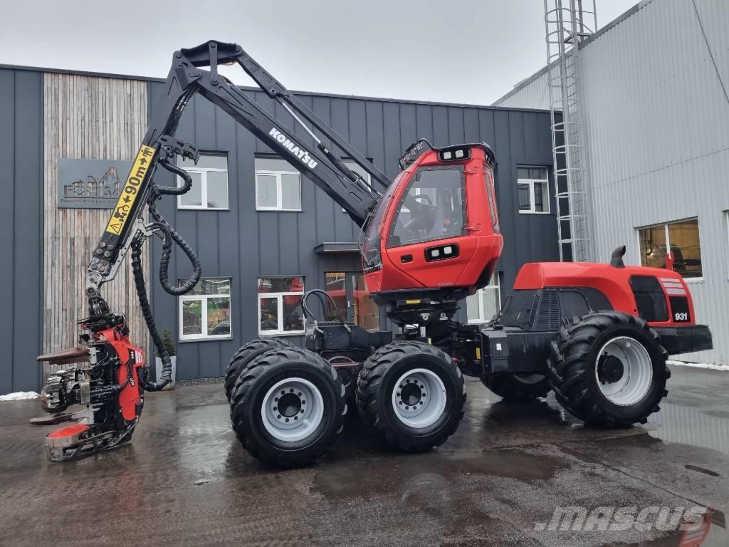 Komatsu 931 Harvesters