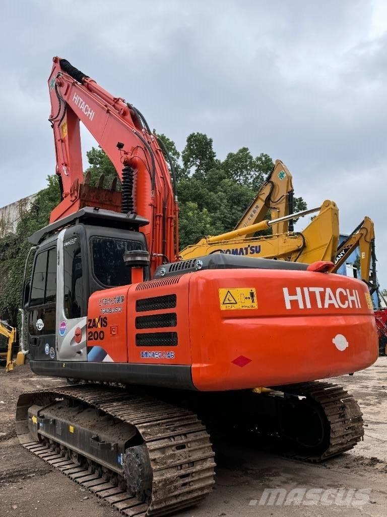 Hitachi ZX 200 Crawler excavators