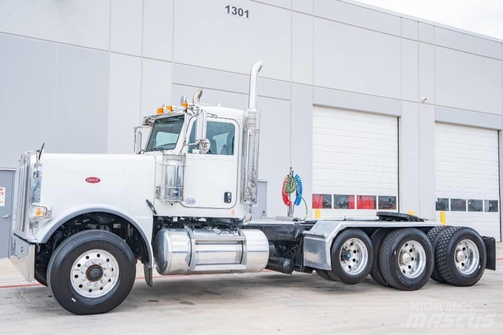 Peterbilt 389 Truck Tractor Units