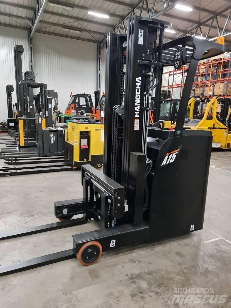 Hangcha CQD15-AC25 Reach truck
